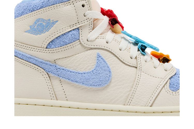 Air Jordan 1 Retro High OG Pale Ivory Psychic Blue