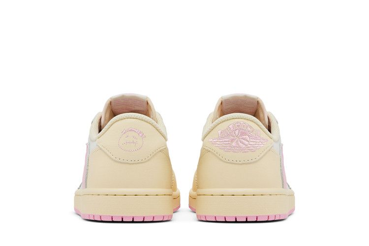 Air Jordan 1 Retro Low OG SP Travis Scott Shy Pink