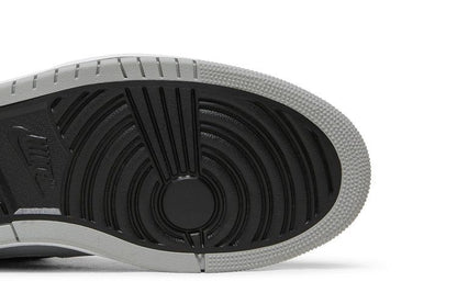 Air Jordan 1 Zoom CMFT Black Light Smoke Grey