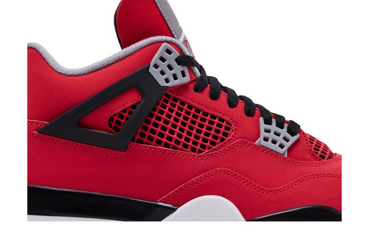 Air Jordan 4 Retro Toro Bravo (2026)