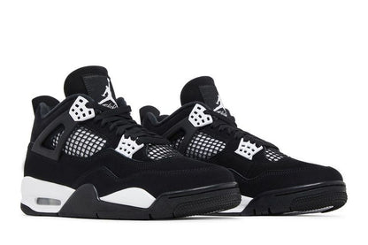 Air Jordan 4 Retro White Thunder