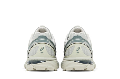 Asics Gel-Terrain Seal Grey