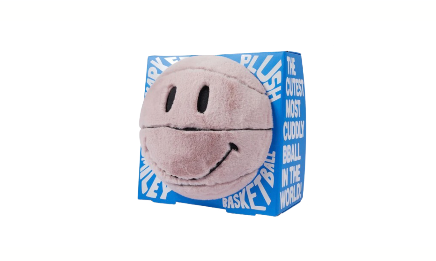 Market Smiley Basketball Sherpa Plush Pink - 010741329971