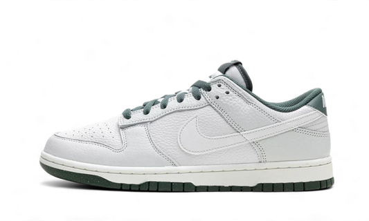 Nike Dunk Low Retro SE Photon Dust Vintage Green - HF2874-001