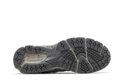New Balance 1906N Team Away Grey