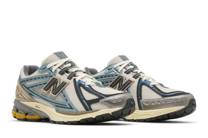 New Balance 1906R Metallic Teal