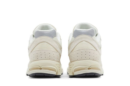 New Balance 2002R Calm Taupe