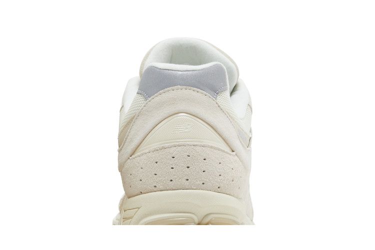 New Balance 2002R Calm Taupe