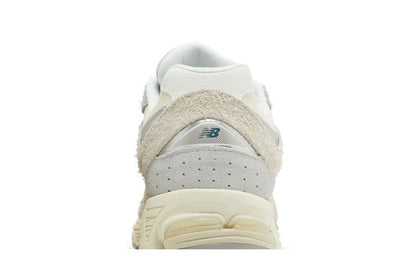 New Balance 2002R Linen