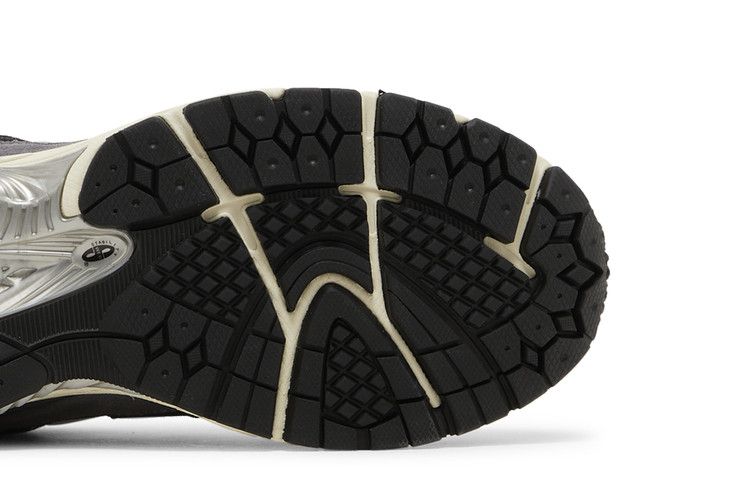 New Balance 2002R Magnet