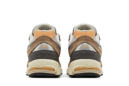 New Balance 2002R Mushroom Hazy Peach