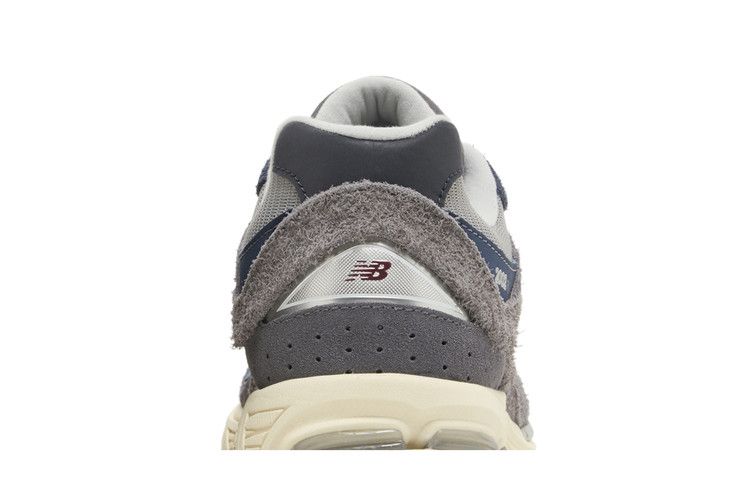 New Balance 2002R Navy Castlerock