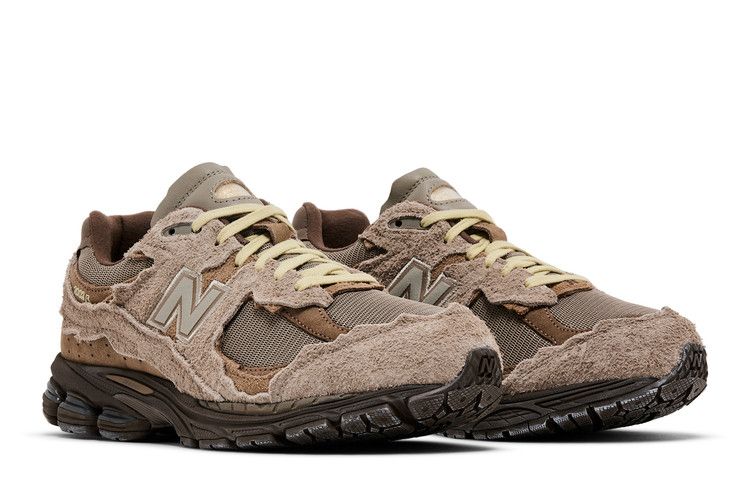 New Balance 2002R Protection Pack Brown