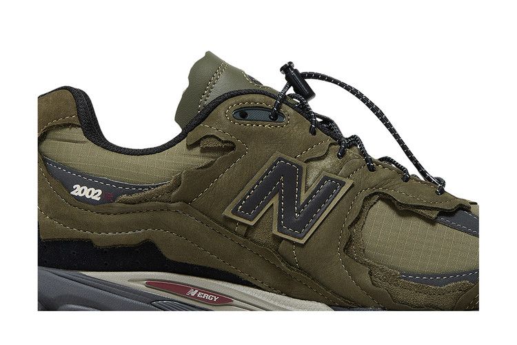 New Balance 2002R Protection Pack Dark Moss