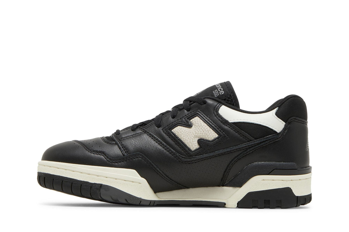 New Balance 550 Black Sail