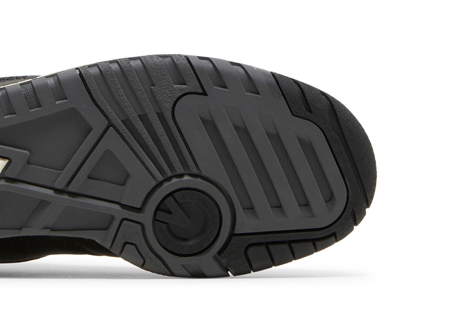 New Balance 550 Black Sail