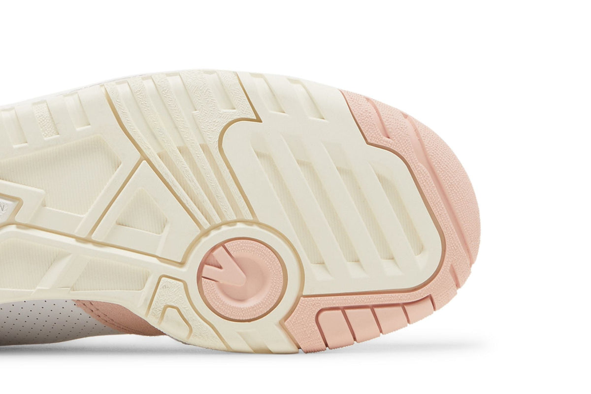 New Balance 550 Pink Sea Salt