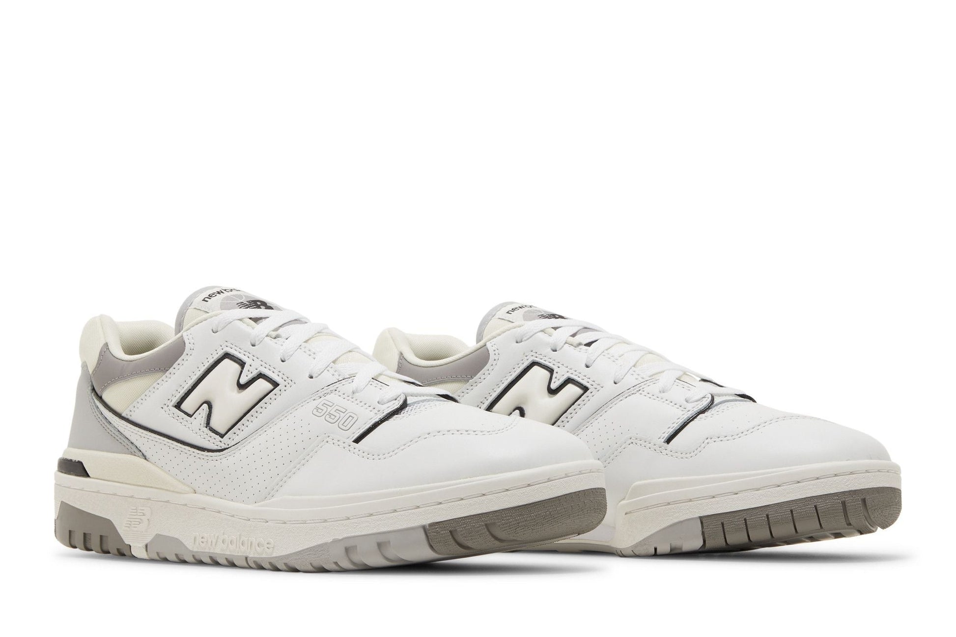 New Balance 550 Salt and Pepper