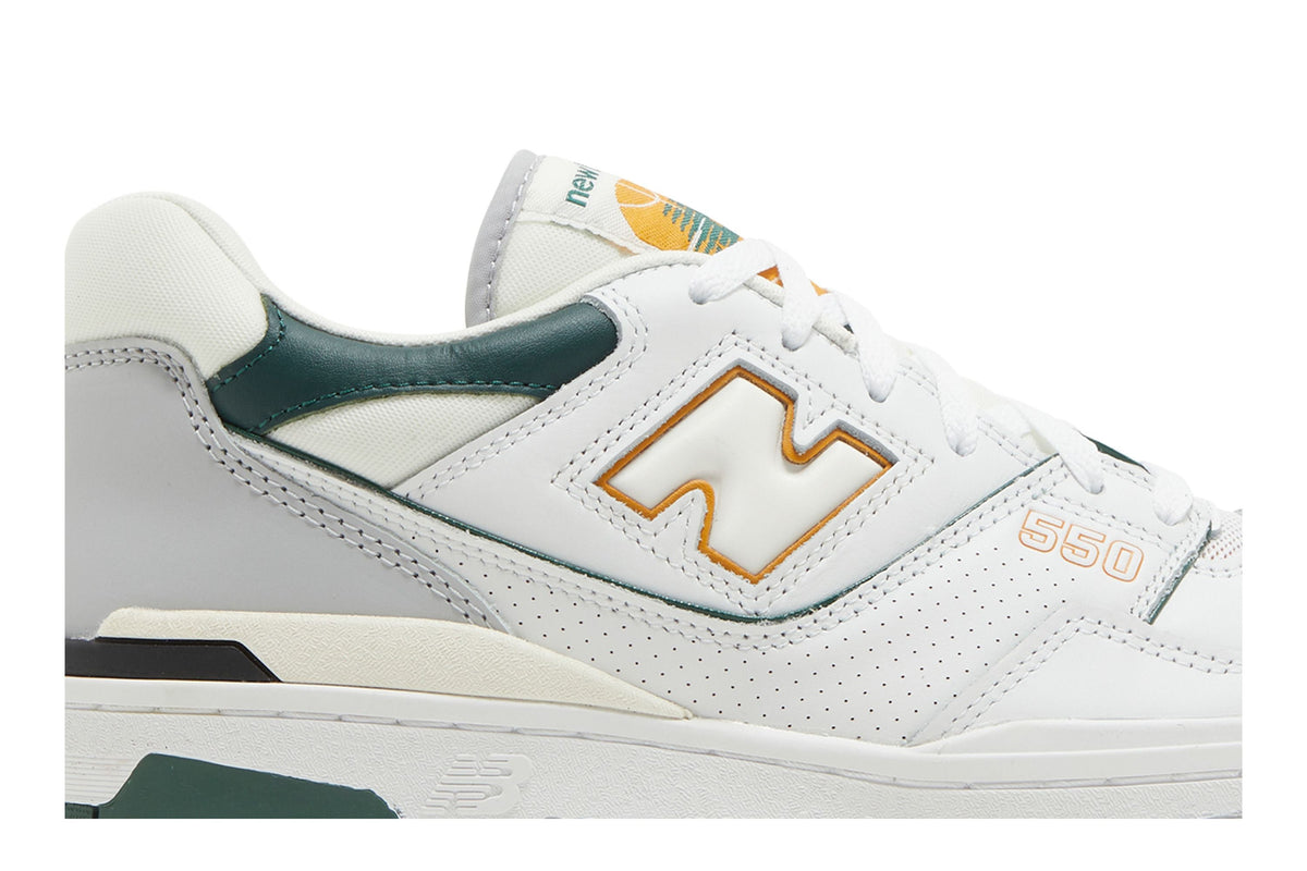 New Balance 550 White Nightwatch Green