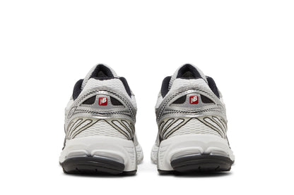 New Balance 860 Black White Silver