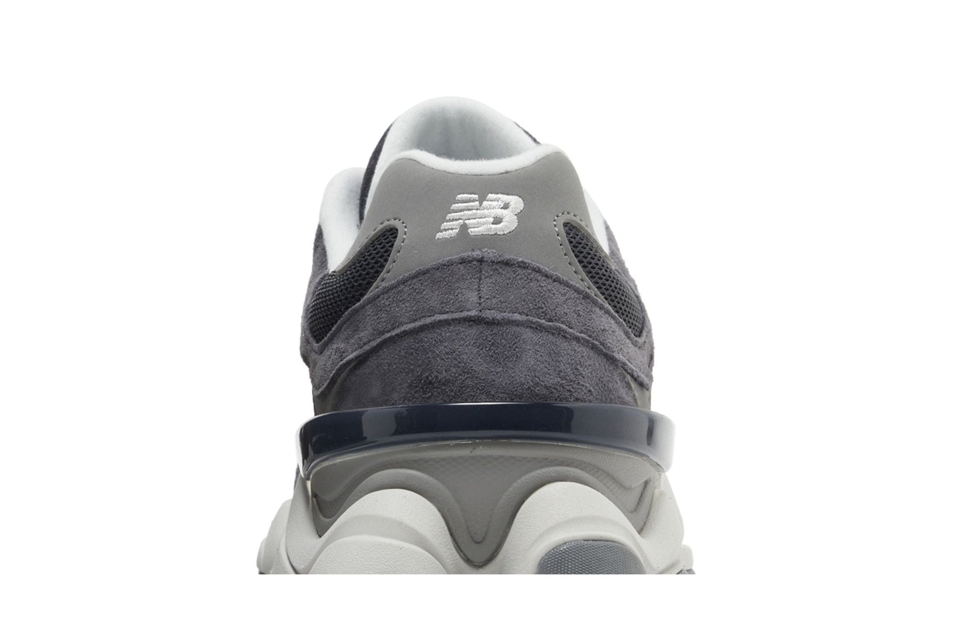 New Balance 9060 Black Phantom Magnet Silver Metallic