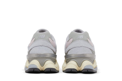 New Balance 9060 Granite Pink
