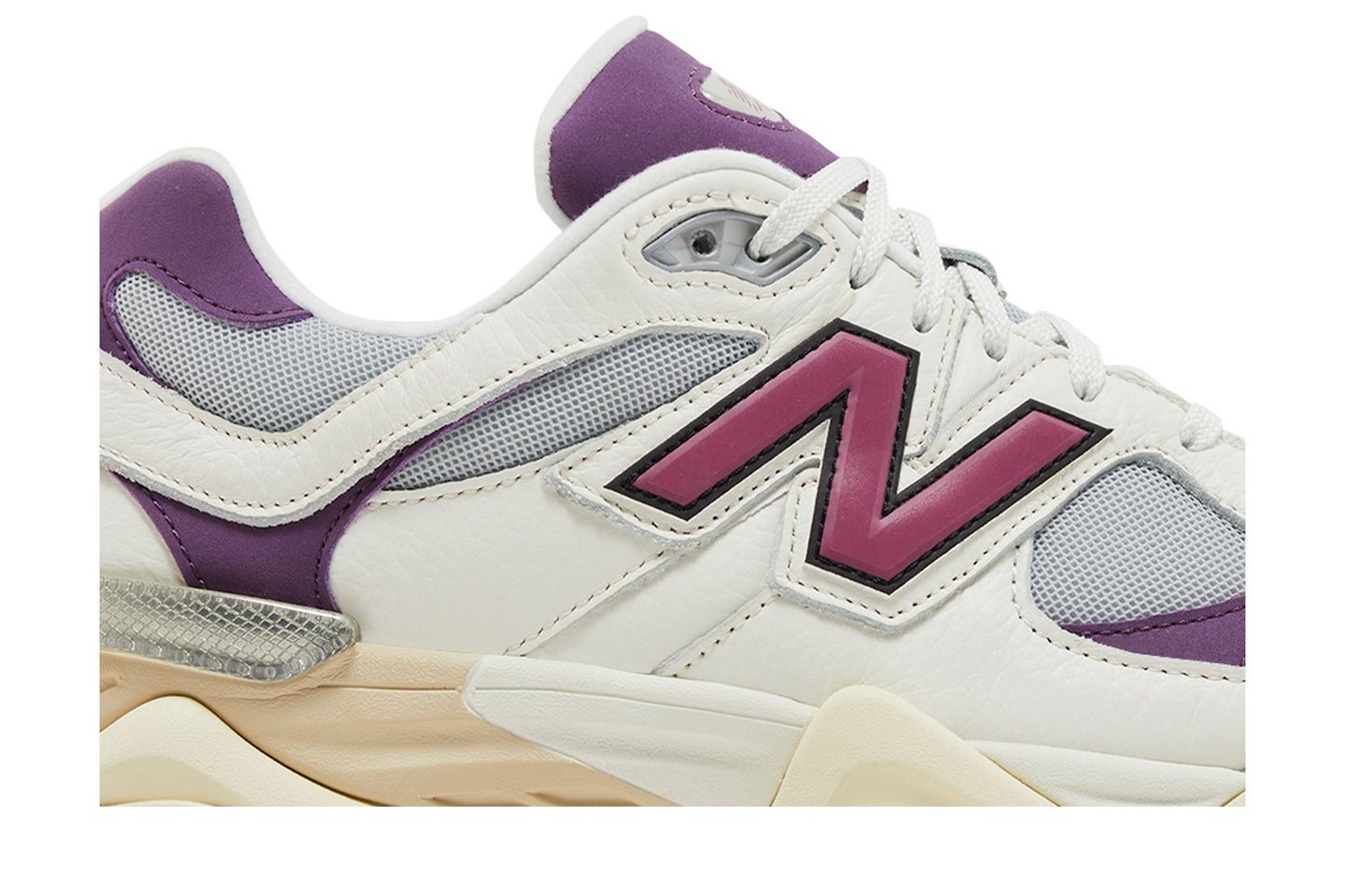 New Balance 9060 Magenta