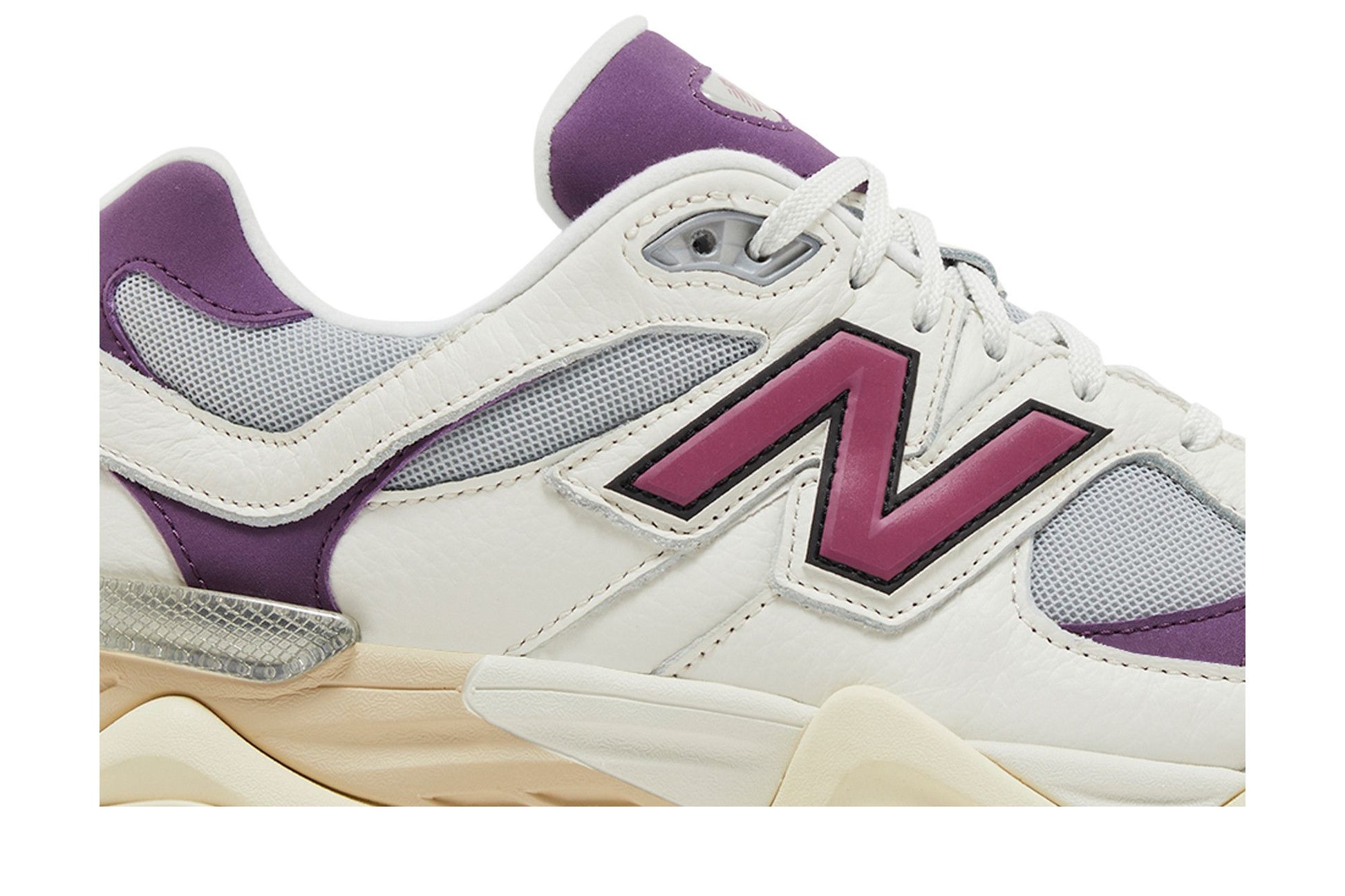 New Balance 9060 Magenta