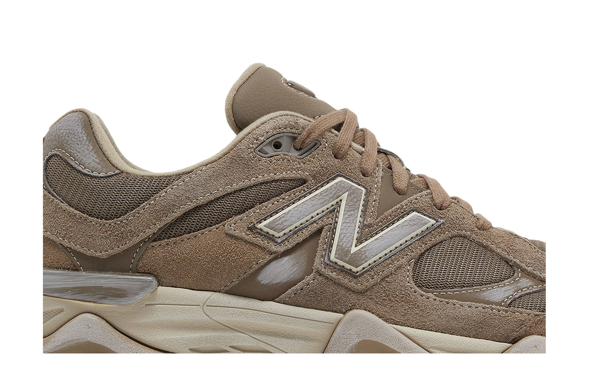 New Balance 9060 Mushroom Brown
