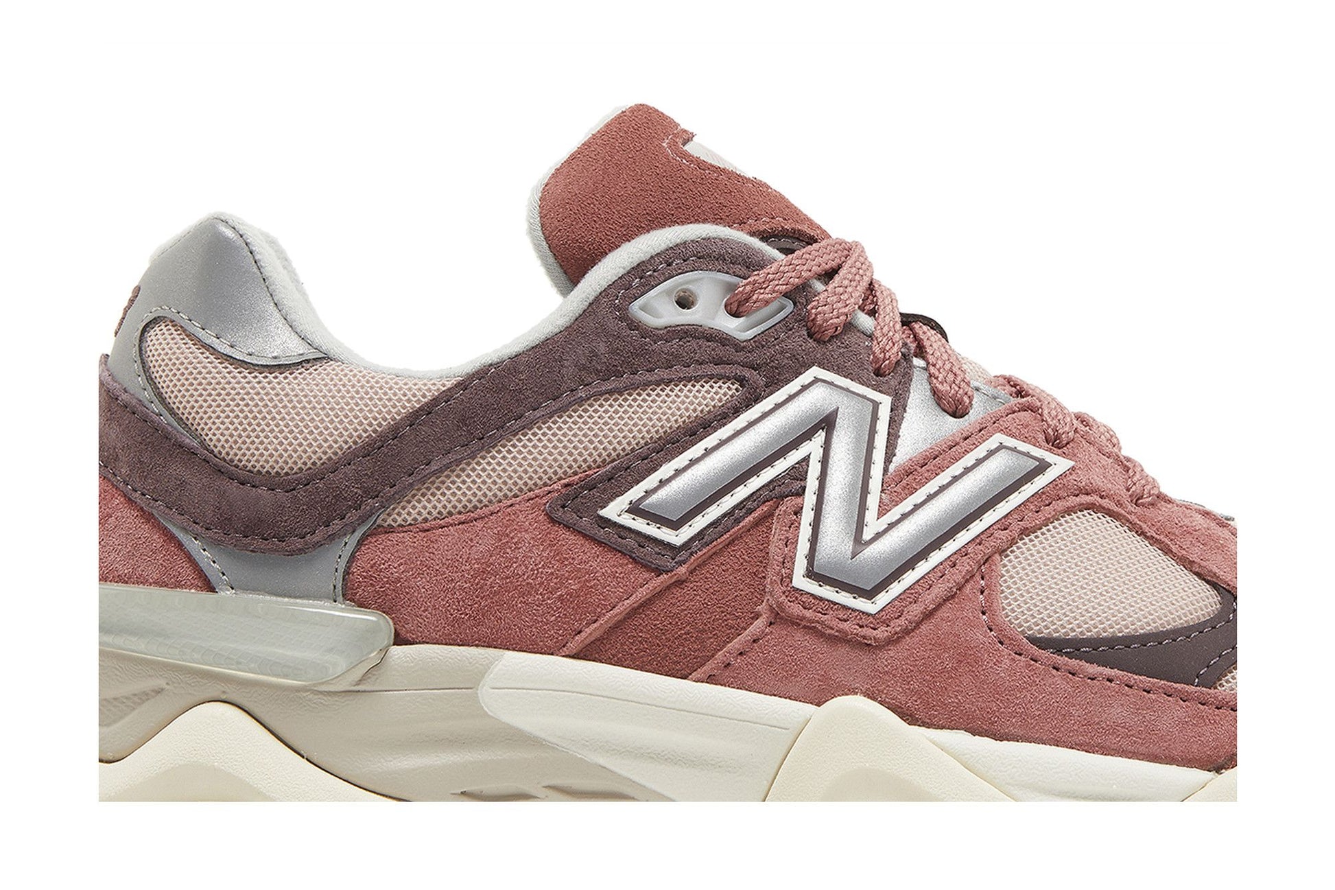 New Balance 9060 Sea Salt Cherry Blossom