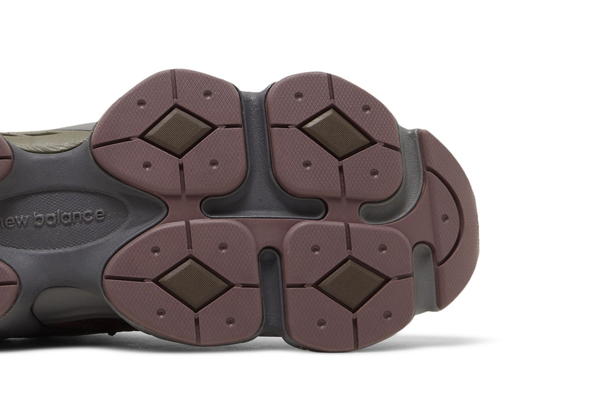 New Balance 9060 Truffle Rich Earth