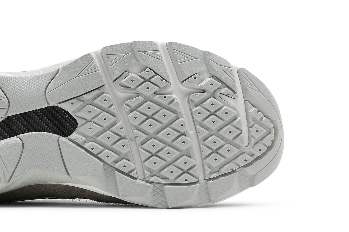 New Balance 990 v3 Levi's Elephant Skin