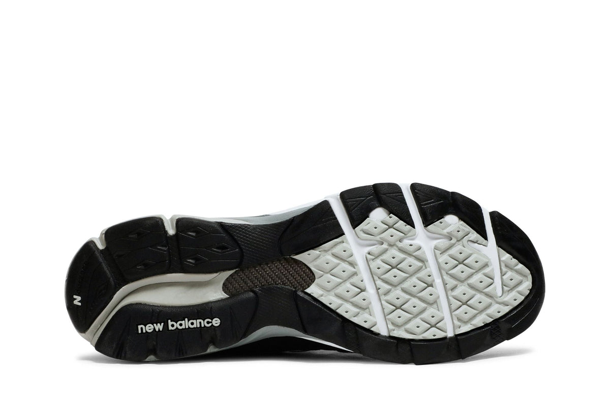 New Balance 990 v3 Navy