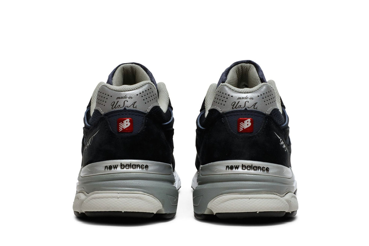 New Balance 990 v3 Navy