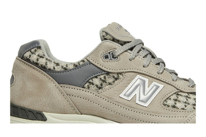 New Balance 991 Beige Harris Tweed
