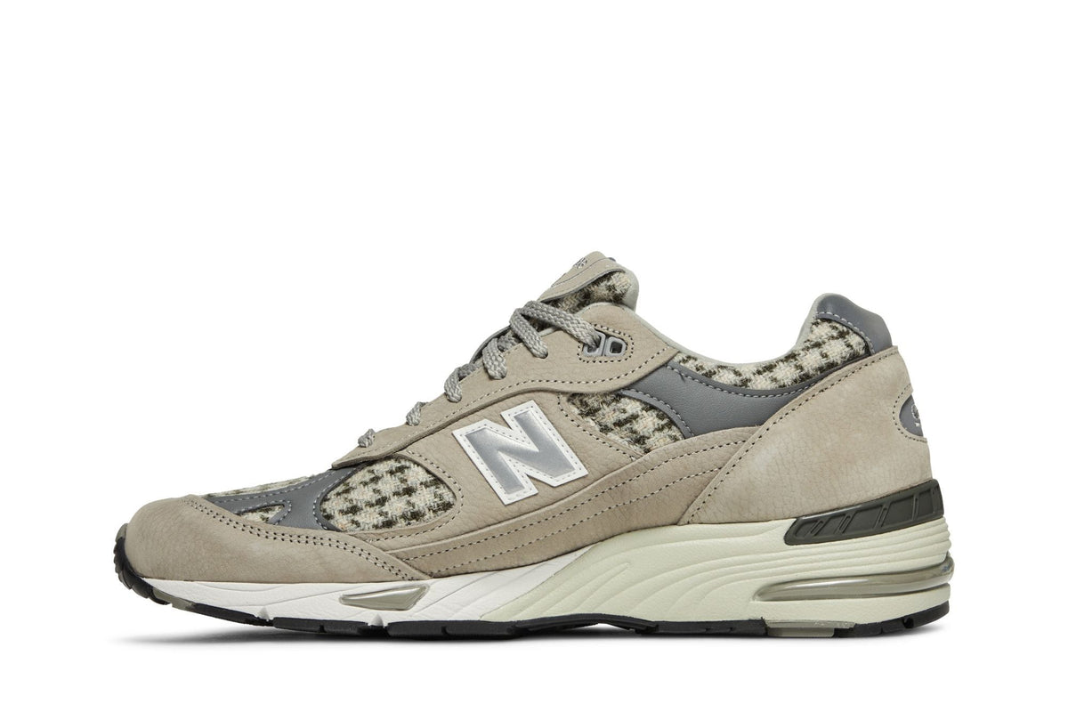 New Balance 991 Beige Harris Tweed
