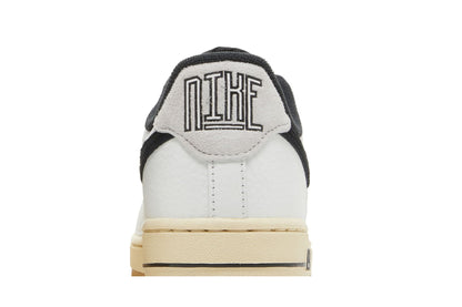 Nike Air Force 1 '07 LX Low Command Force Summit White Black