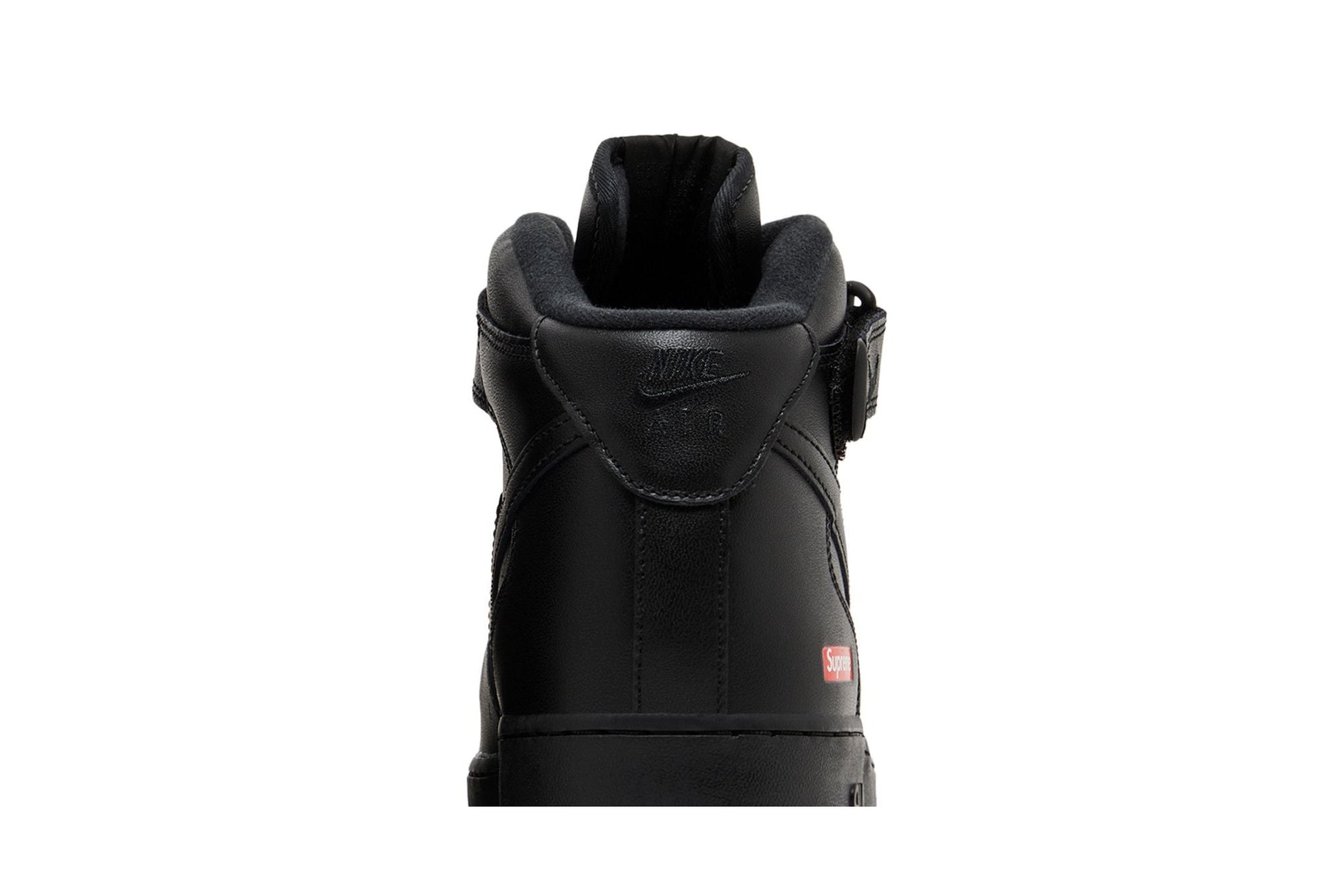 Nike Air Force 1 Mid Supreme Black