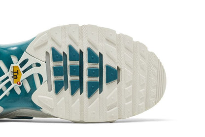 Nike Air Max Plus Metallic Teal