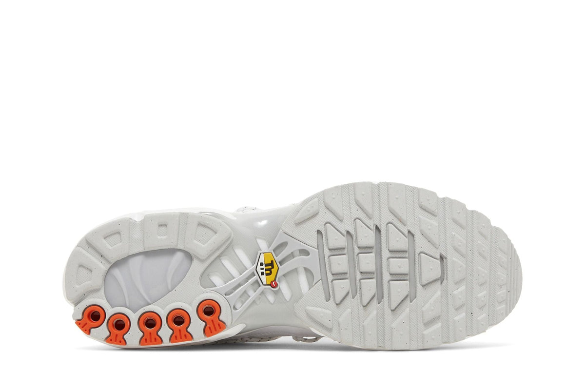 Nike Air Max Plus Utility White Safety Orange