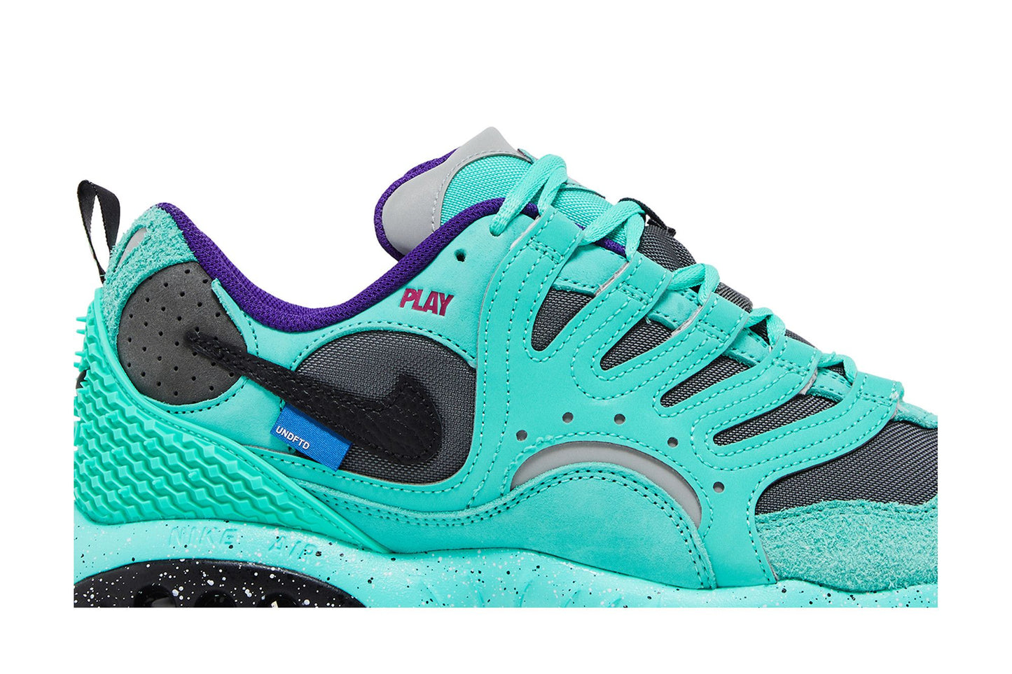 Nike Air Terra Humara Undefeated Light Menta