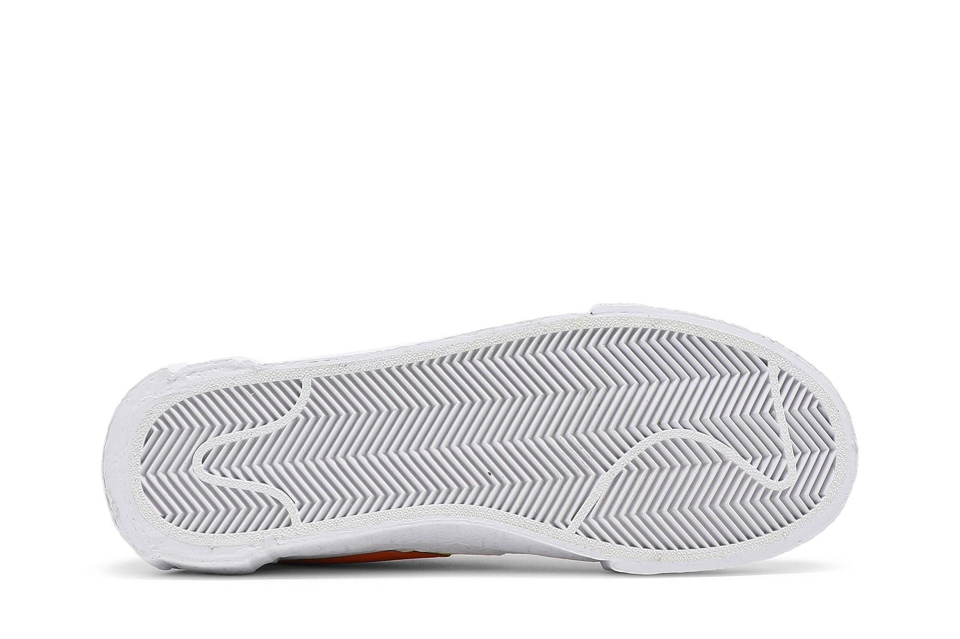 Nike Blazer Low Sacai White Magma Orange