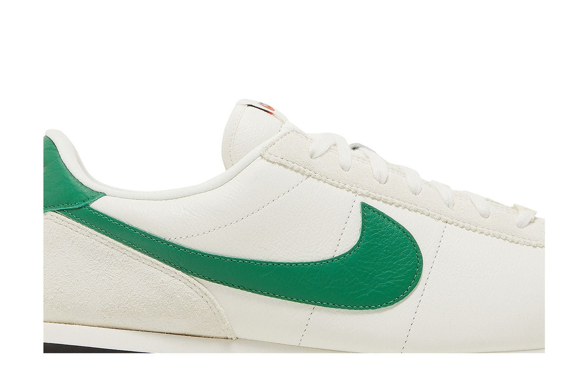 Nike Cortez Sail Aloe Vera