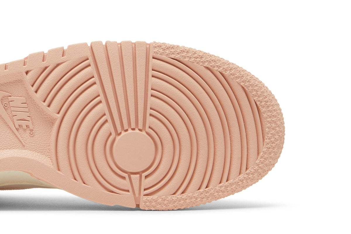 Nike Dunk High 1985 Arctic Orange