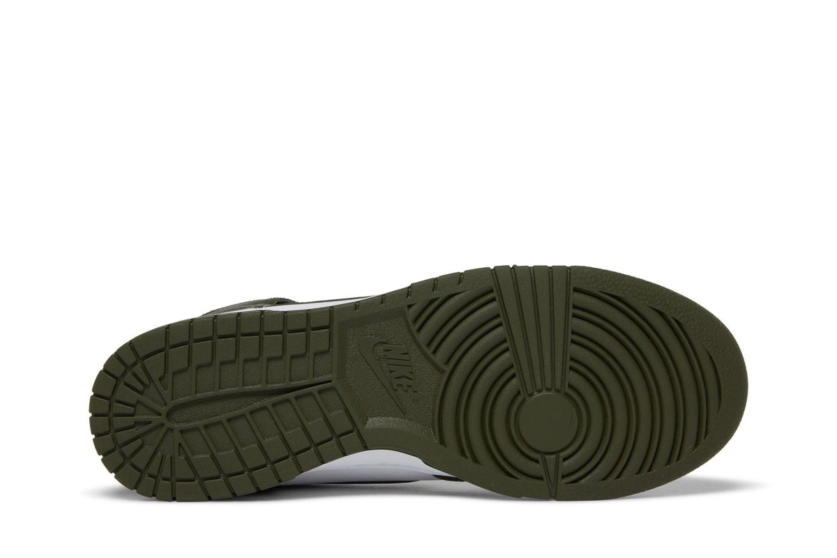 Nike Dunk High Cargo Khaki