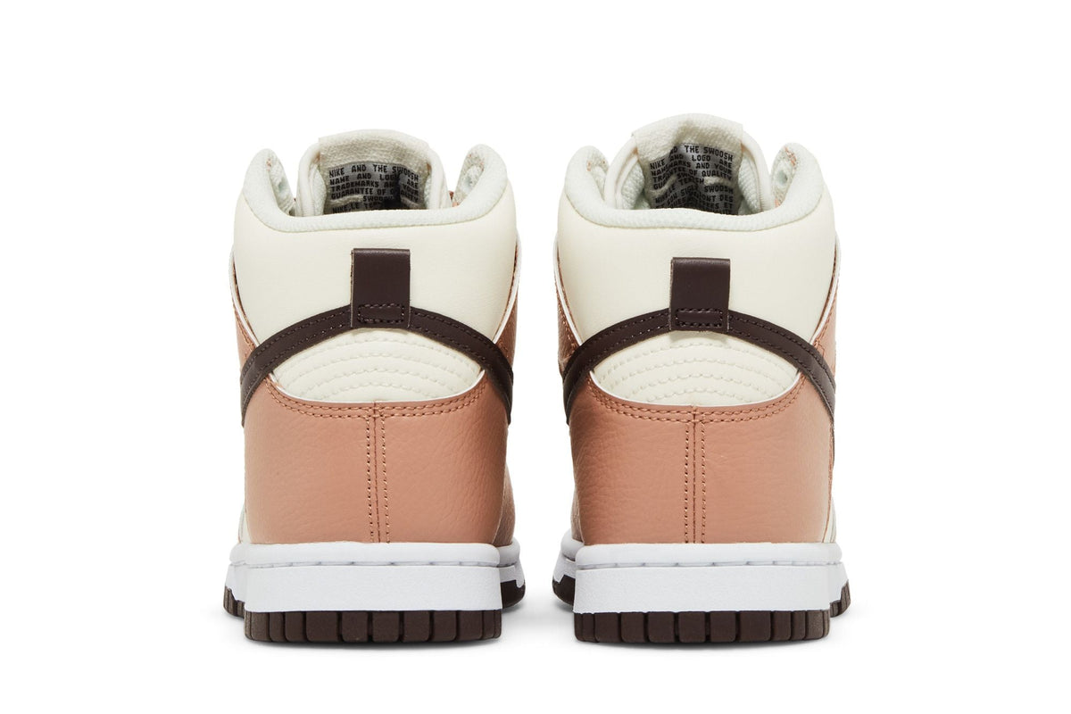 Nike Dunk High Dusted Clay