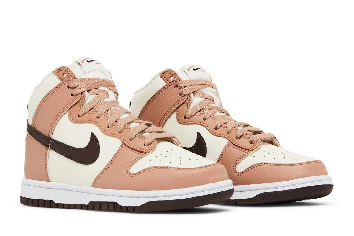 Nike Dunk High Dusted Clay