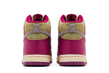 Nike Dunk High Dynamic Berry