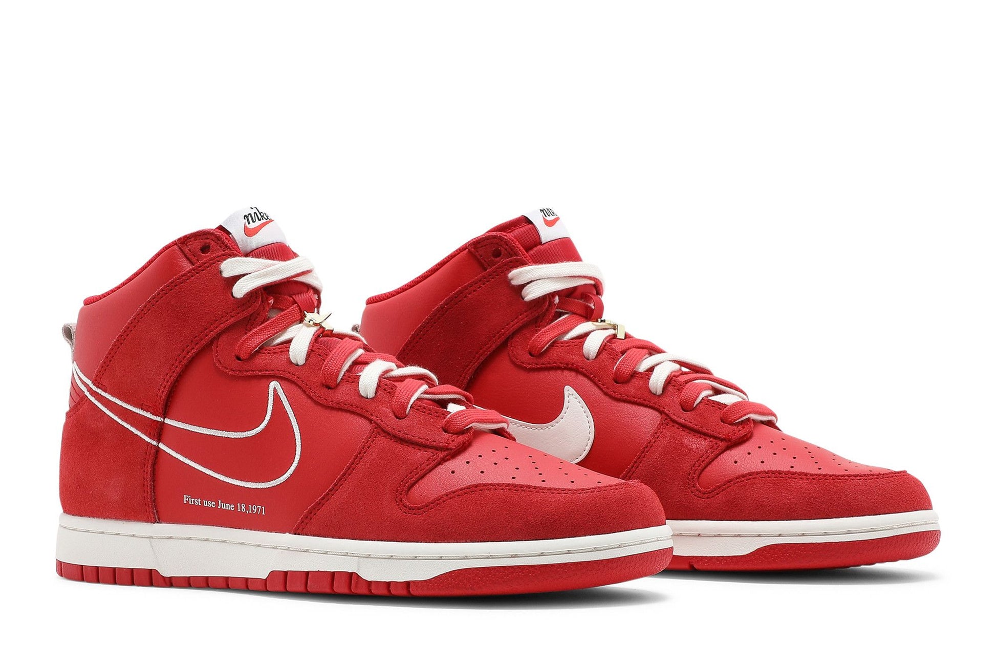 Nike Dunk High First Use University Red