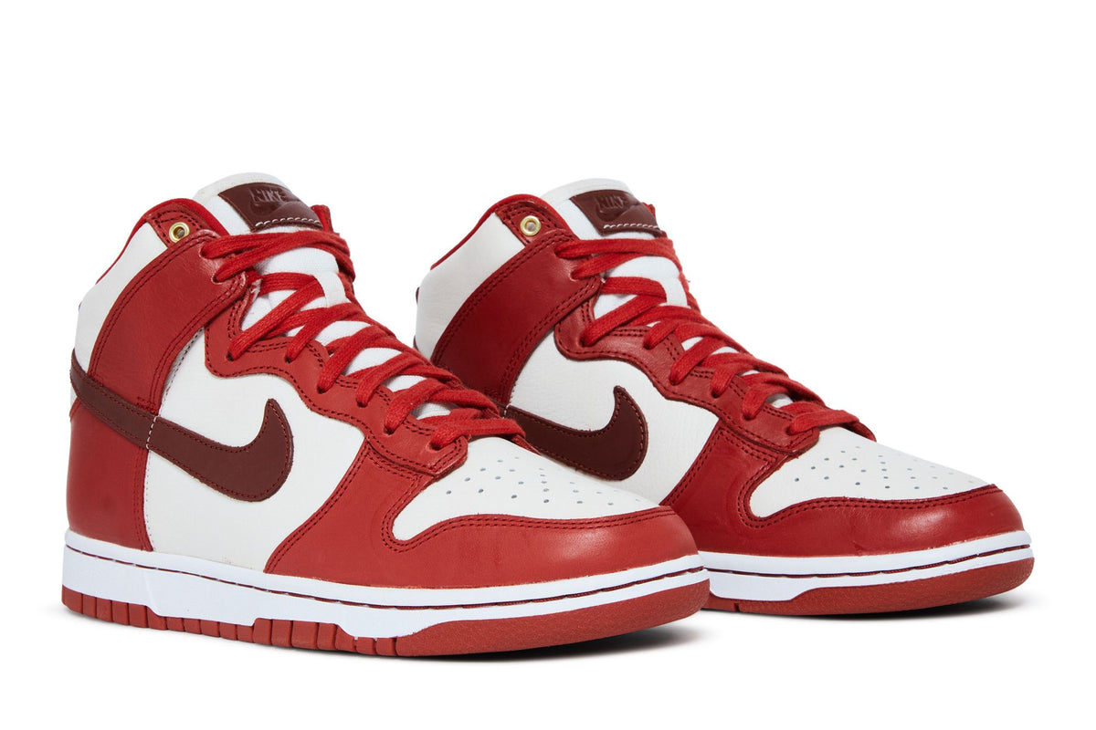 Nike Dunk High LXX Cinnabar